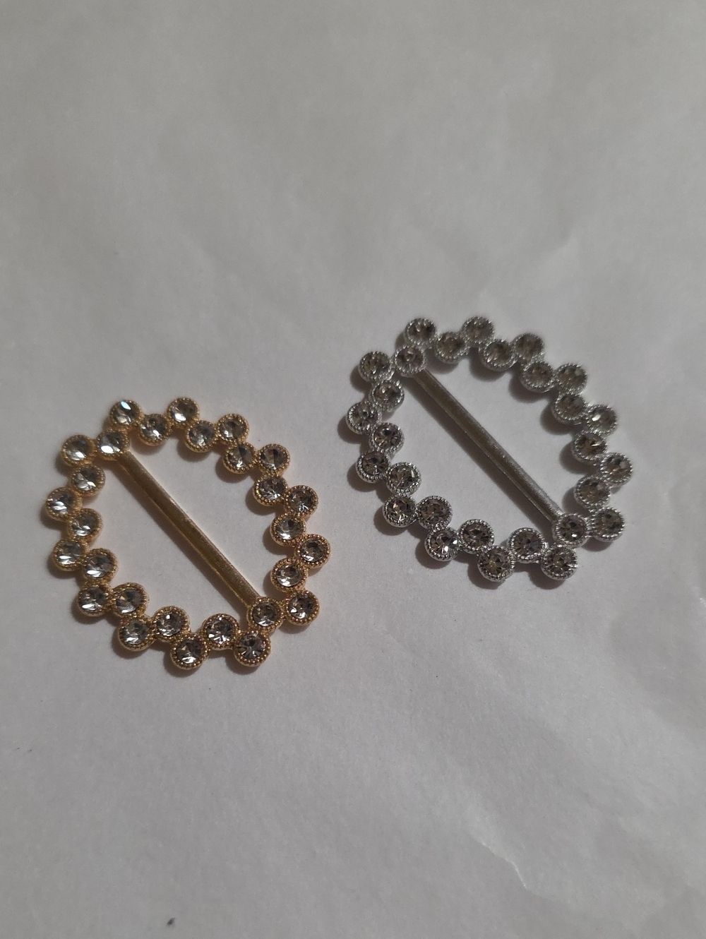8 OVAL RHINESTONE SCARF/TEE SLIDE